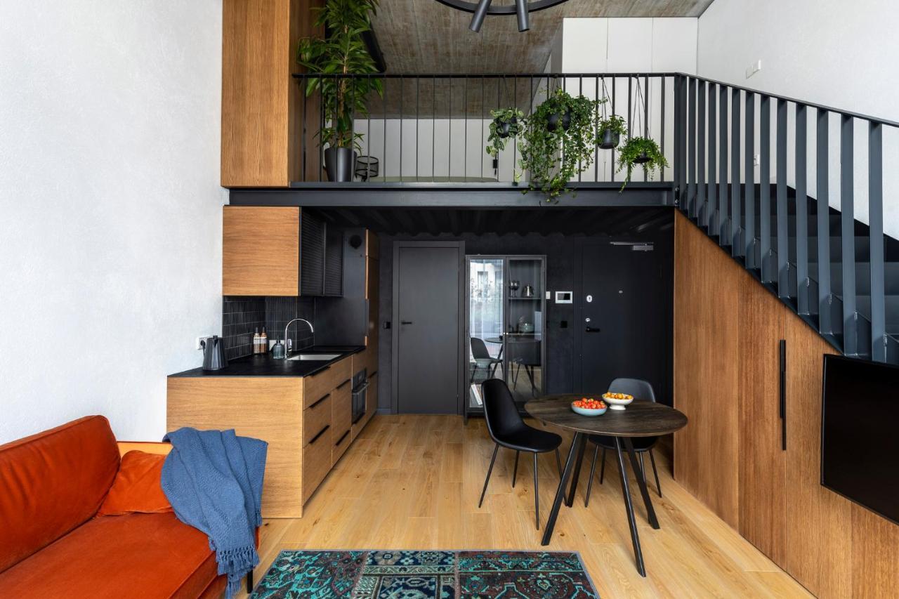 Stylish Loft With Terrace Paupys, Old Town Lägenhet VNO Exteriör bild